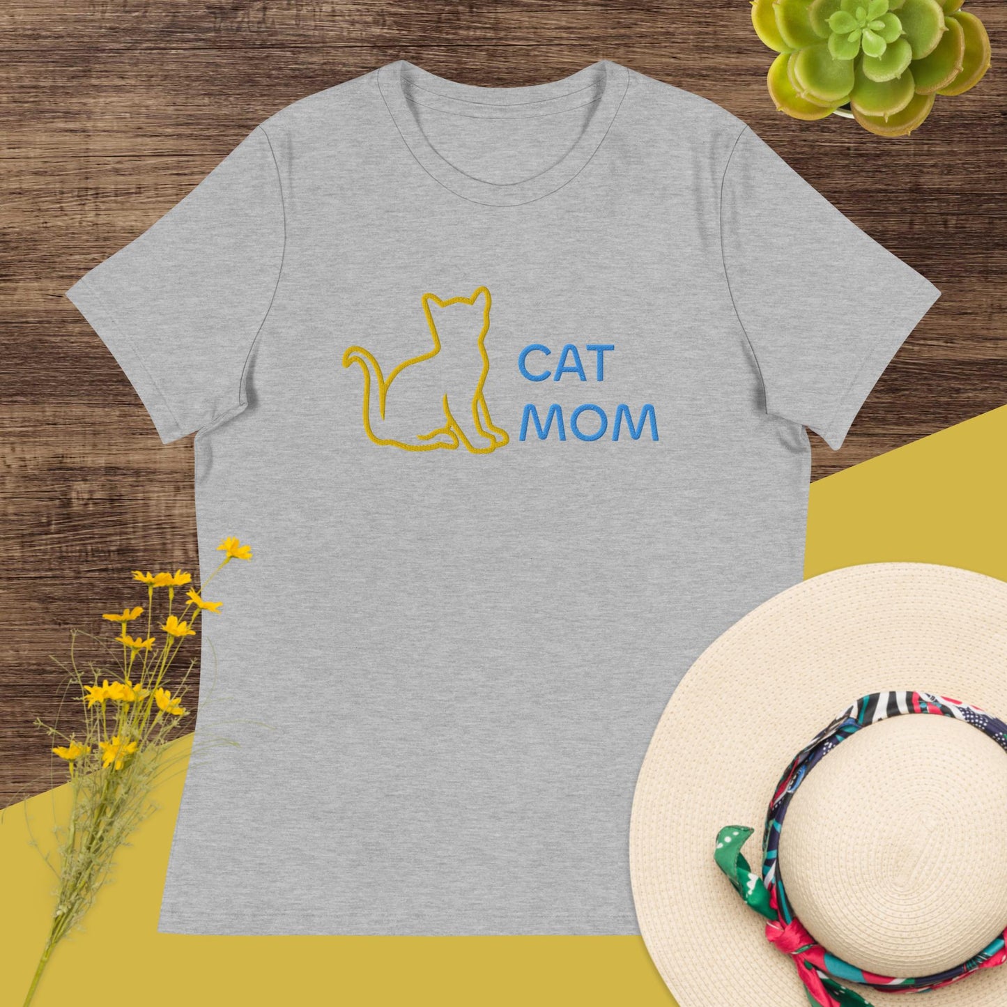 "Cat Mom" Women's Relaxed T-Shirt